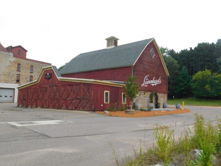 Leinenkuegals Ghost Tour